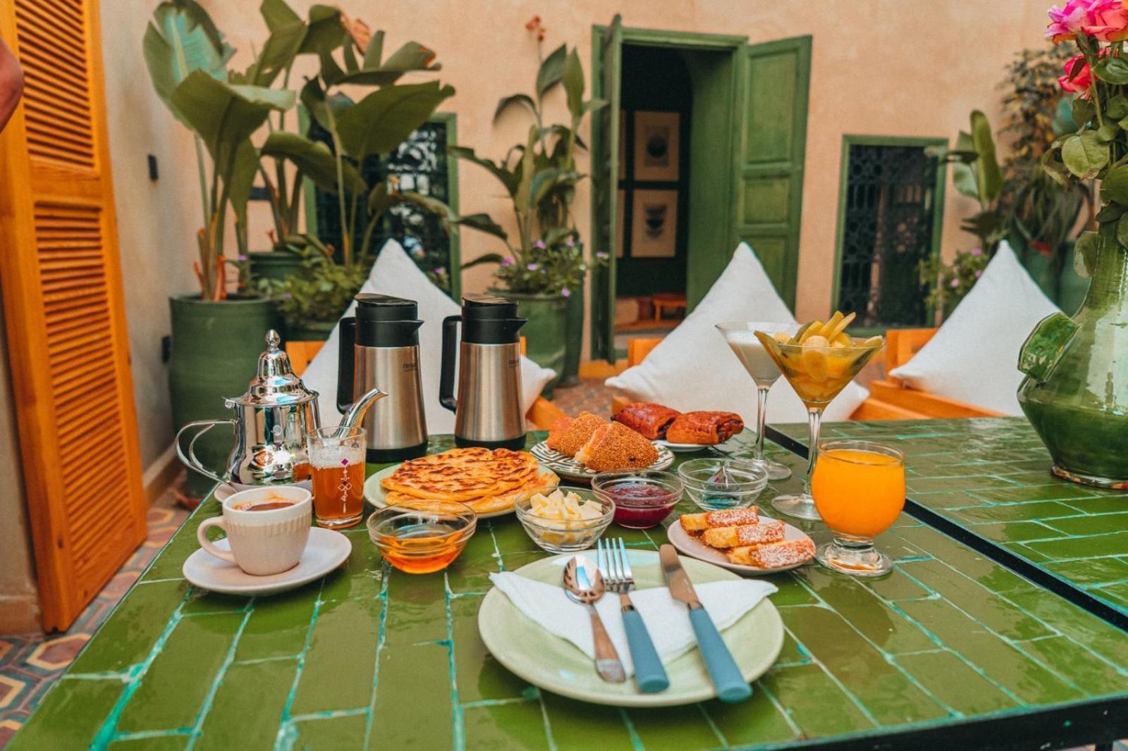 Hotel & Riad Veridis Marrakesh Bagian luar foto