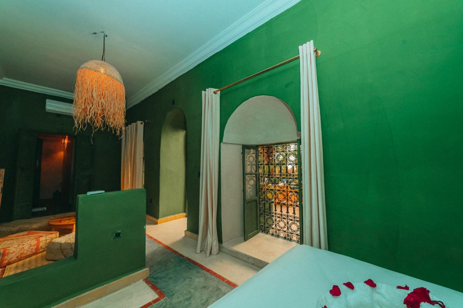 Hotel & Riad Veridis Marrakesh Bagian luar foto