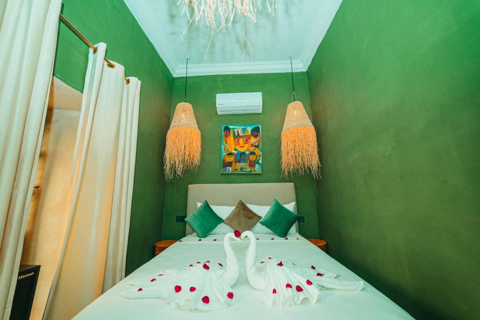 Hotel & Riad Veridis Marrakesh Bagian luar foto